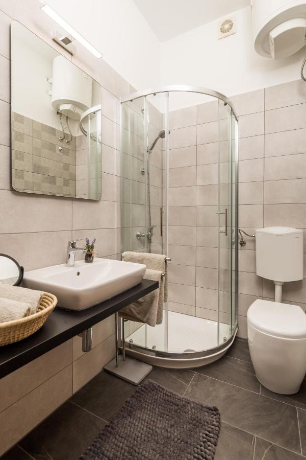 Guest House Deskovic Moscenicka Draga Bilik gambar