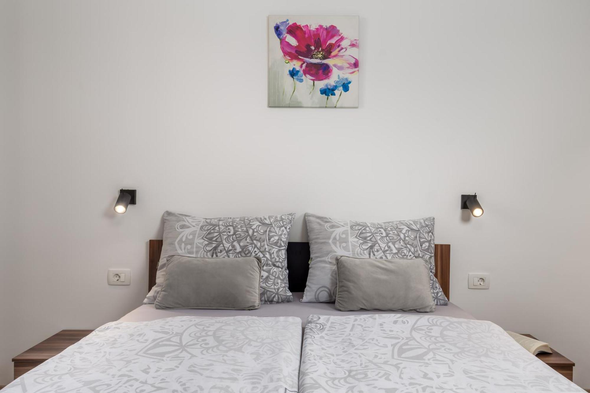 Guest House Deskovic Moscenicka Draga Bilik gambar